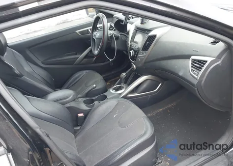 2012 Hyundai Veloster Base W/Black z USA, uszkodzony, nr VIN KMHTC6AD5CU071809